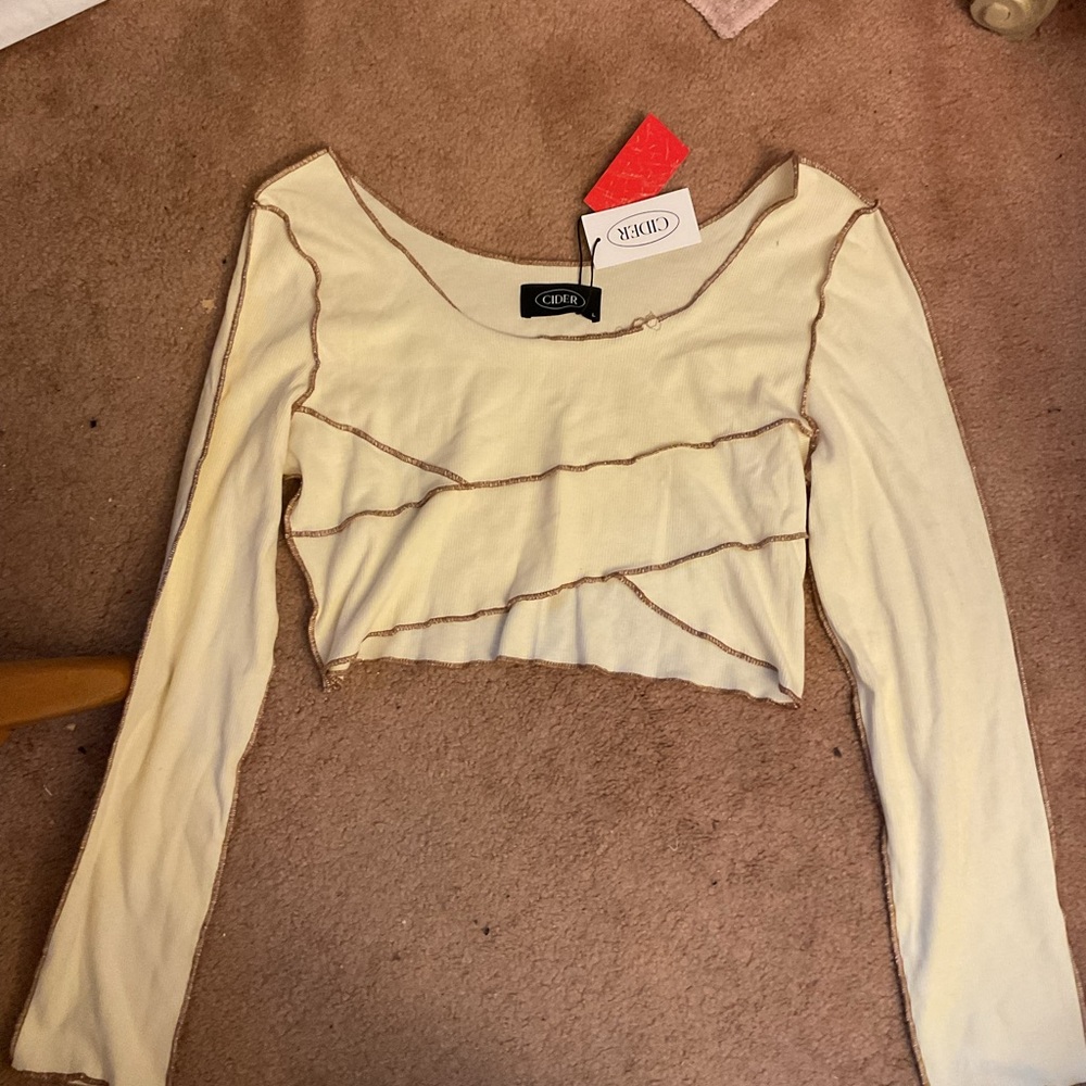 Cider Cream Long Sleeve Crop Top